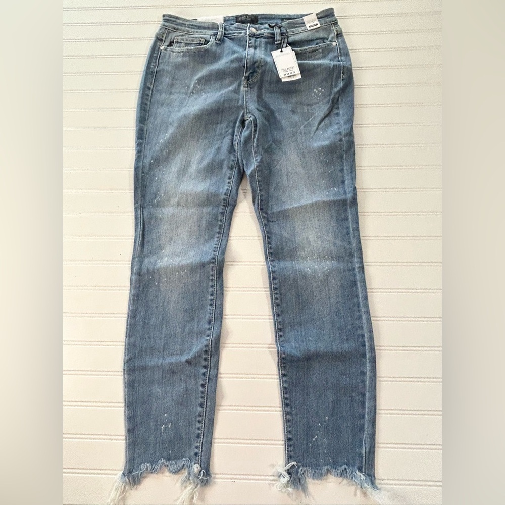 NWT Judy Blue Bleach Splash Mid Rise Shark Bite Skinny Jeans - Picture 7 of 14